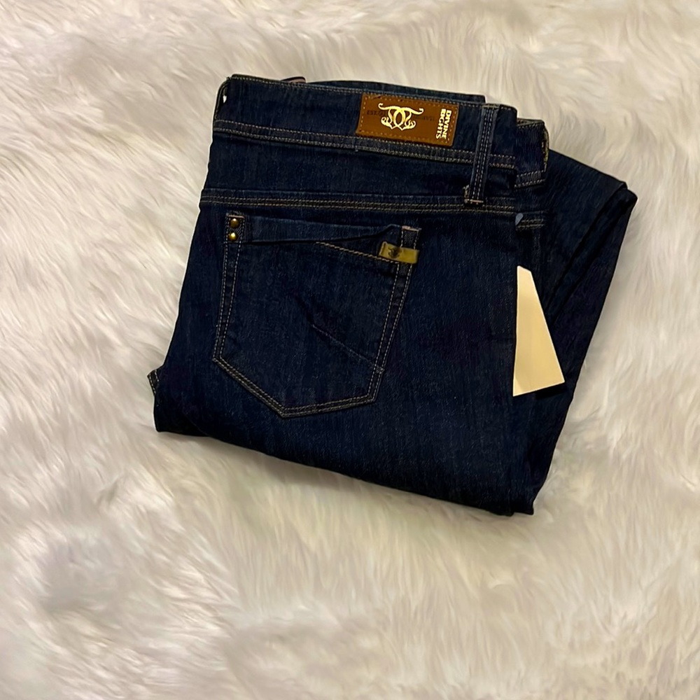 New DIVINE RITHTS of denim Size 32  low rise classic skinny